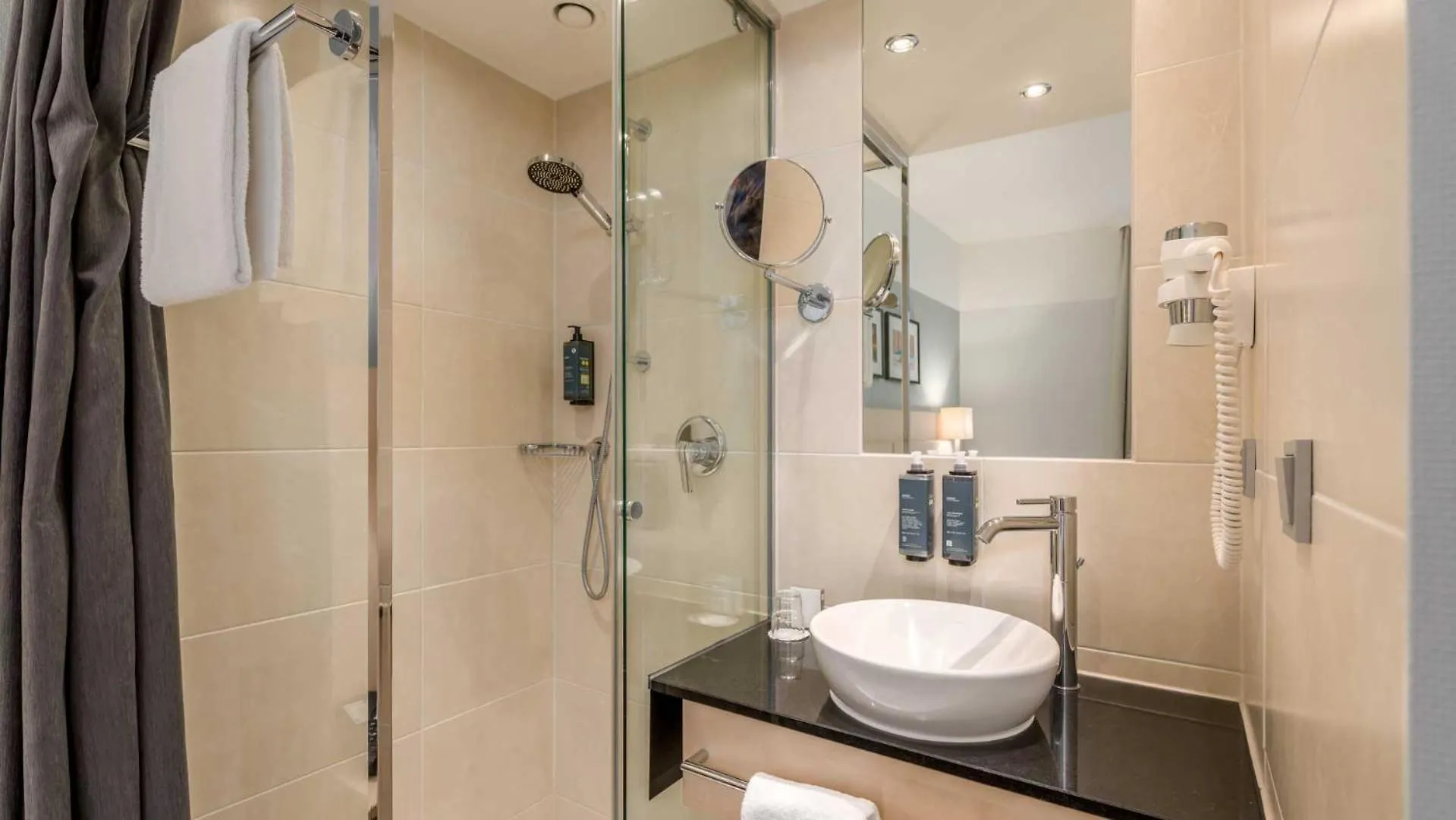 ****  Hotel Lyskirchen Koeln Germany